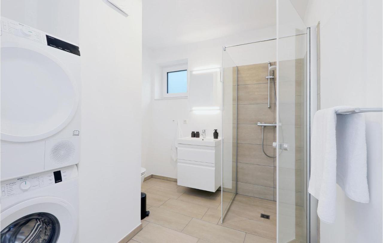 Cozy Apartment In Lembruch-Duemmer See With Wifi Esterno foto